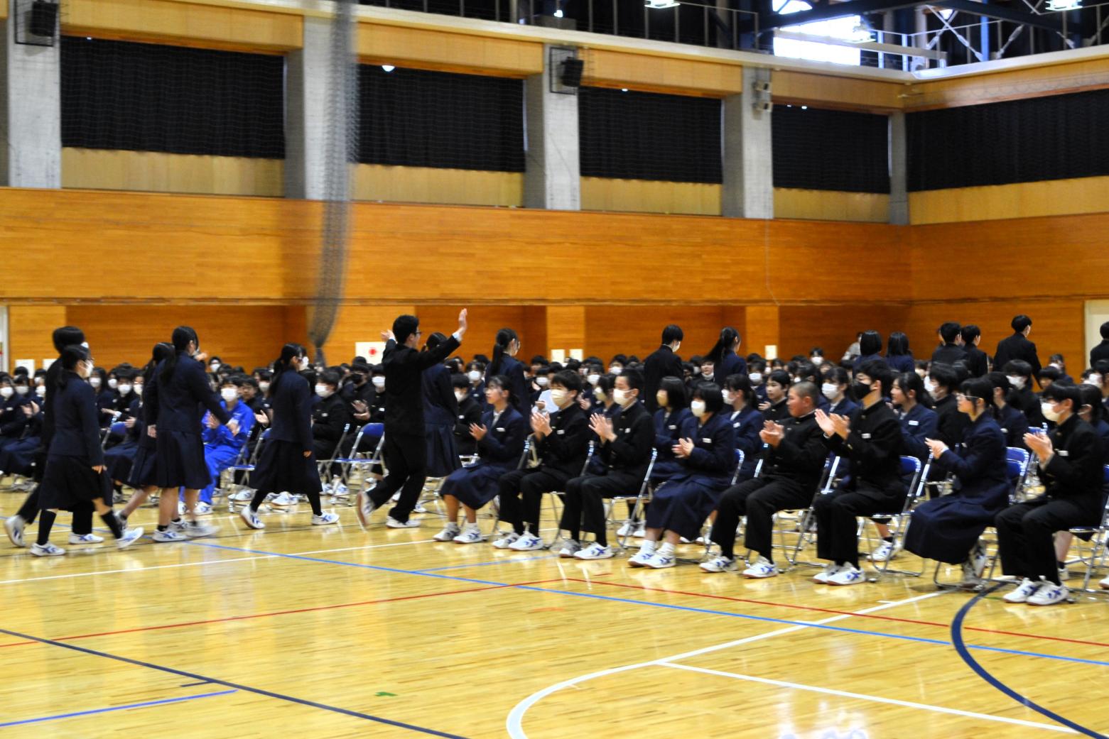 29 最後まで楽しく温かい会になりました 29 最後まで楽しく温かい会になりました