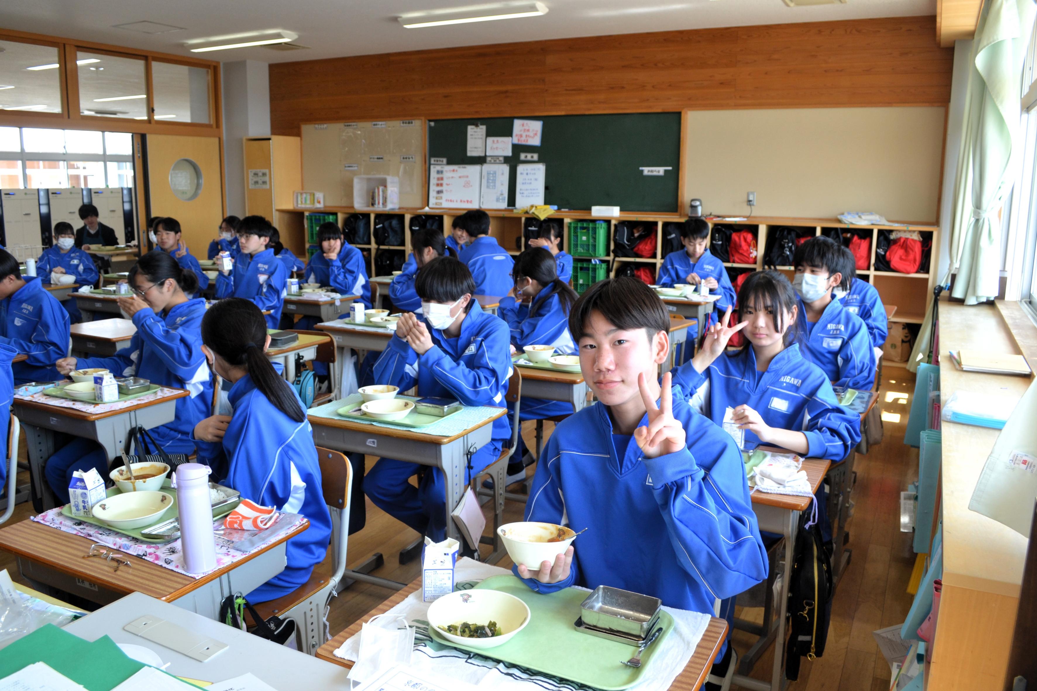 03 給食時間はリラックスの時間