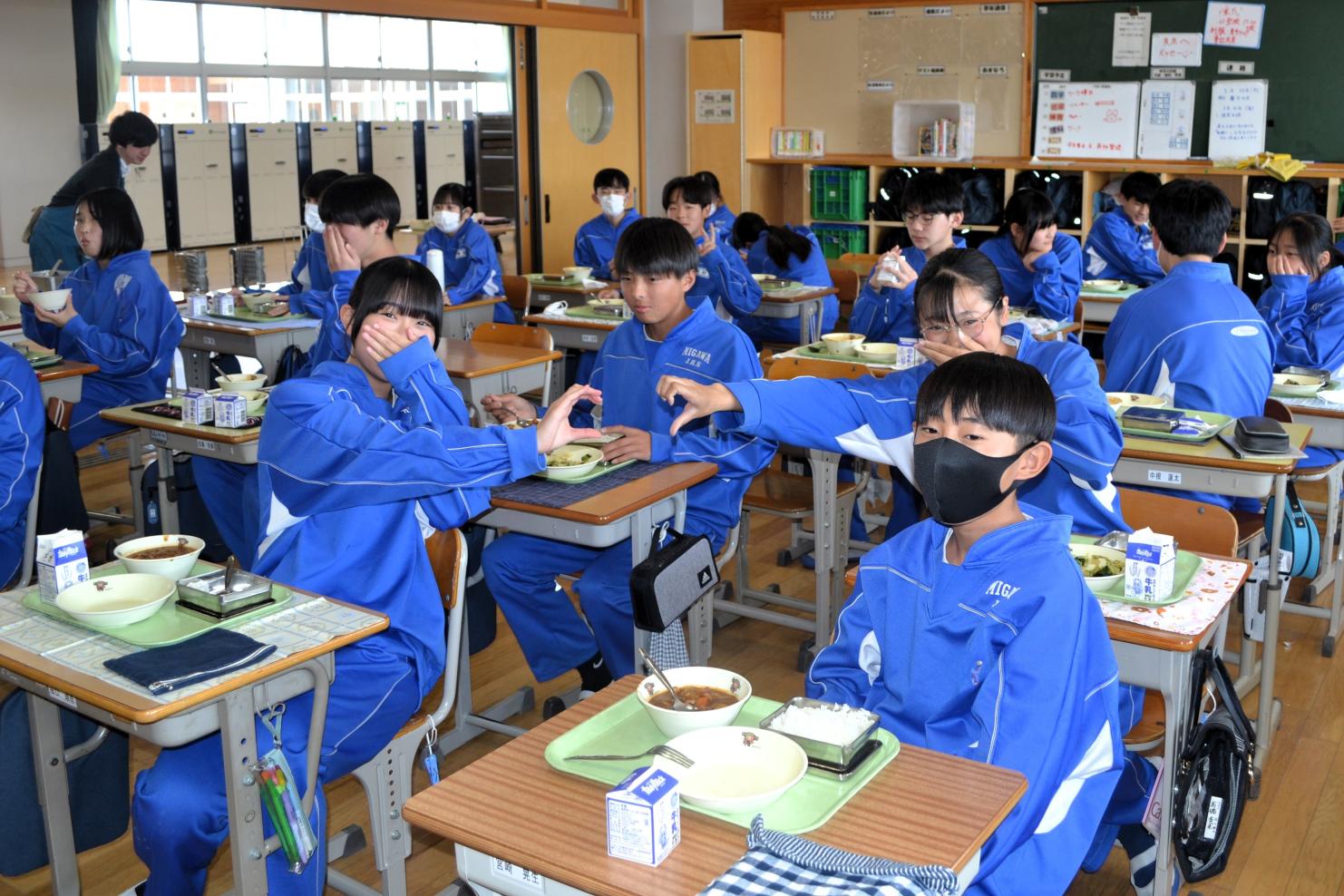 04 いつも美味しい給食ありがとう