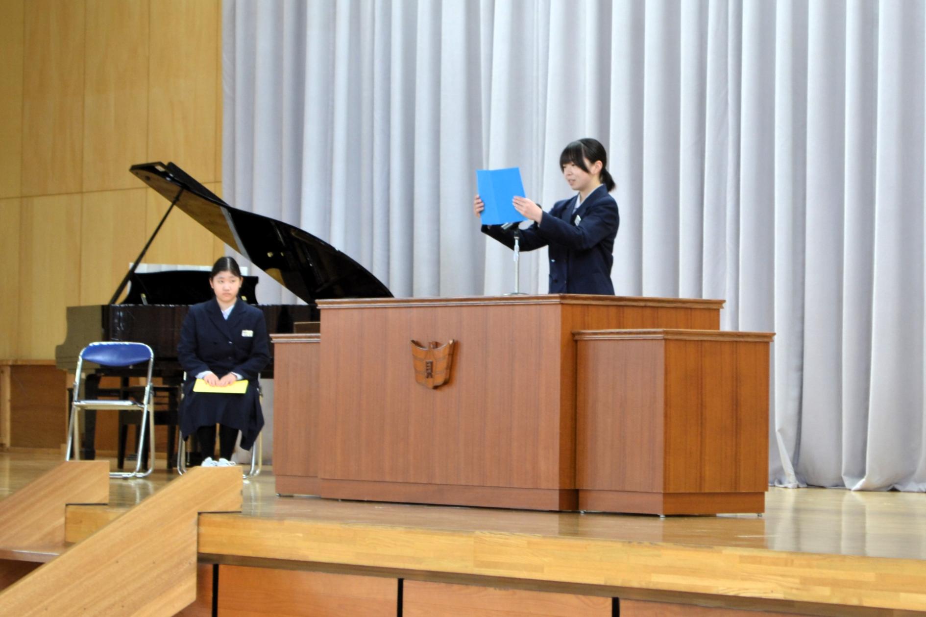 08 ２年生代表の発表