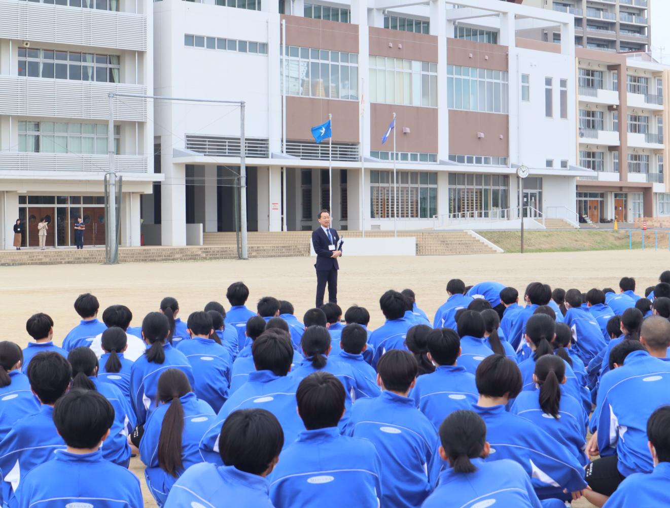 学校長の話し 学校長の話し
