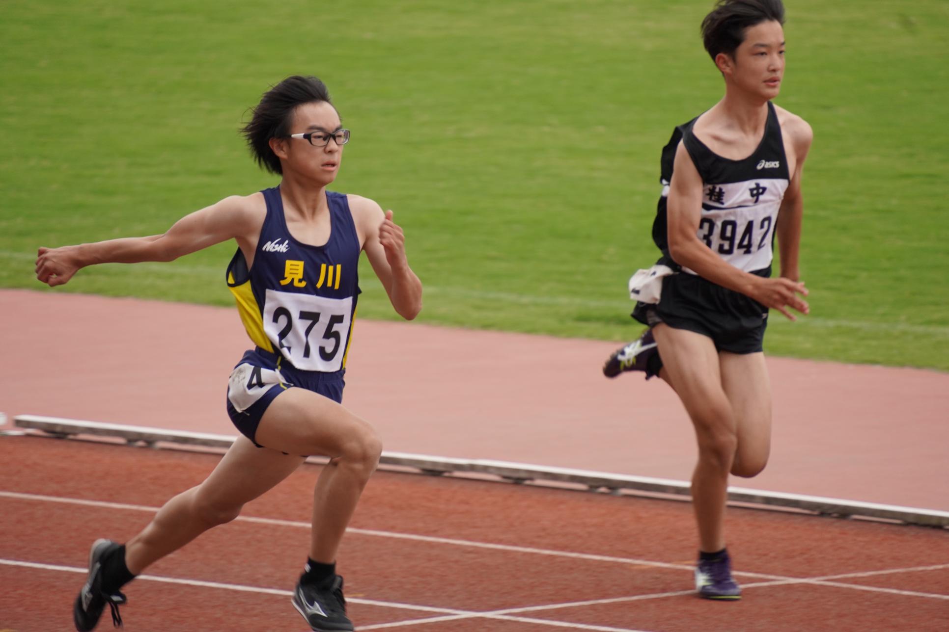 100m走