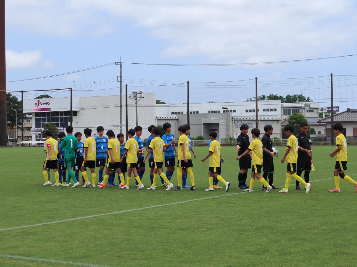 サッカー１