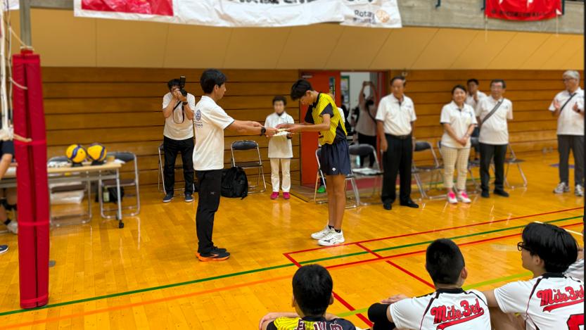 01 表彰式の様子