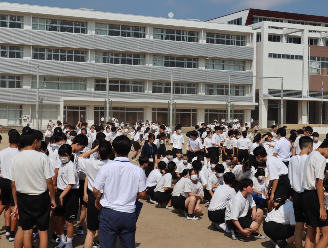 避難4 避難4
