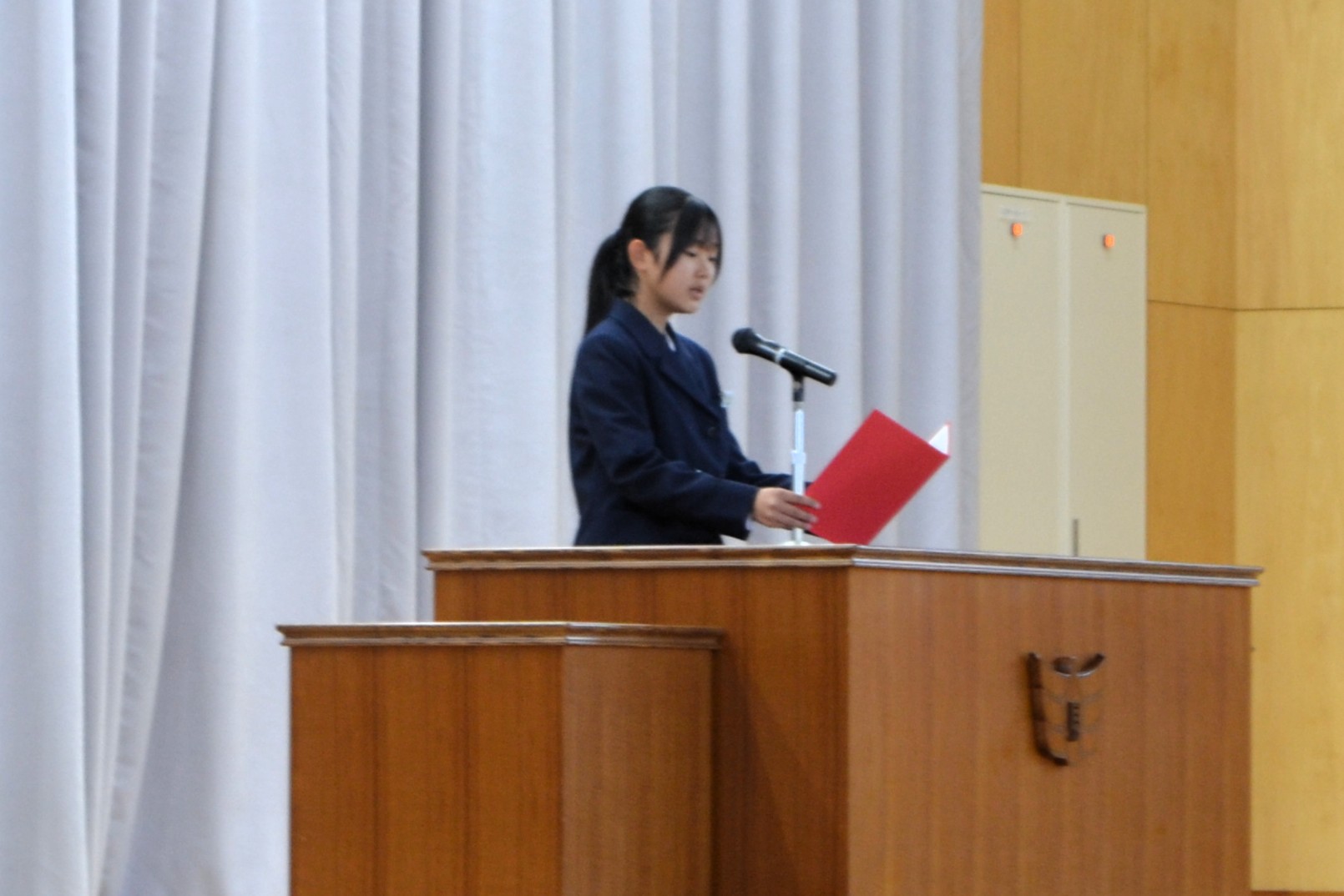 04 ２年生の代表生徒です