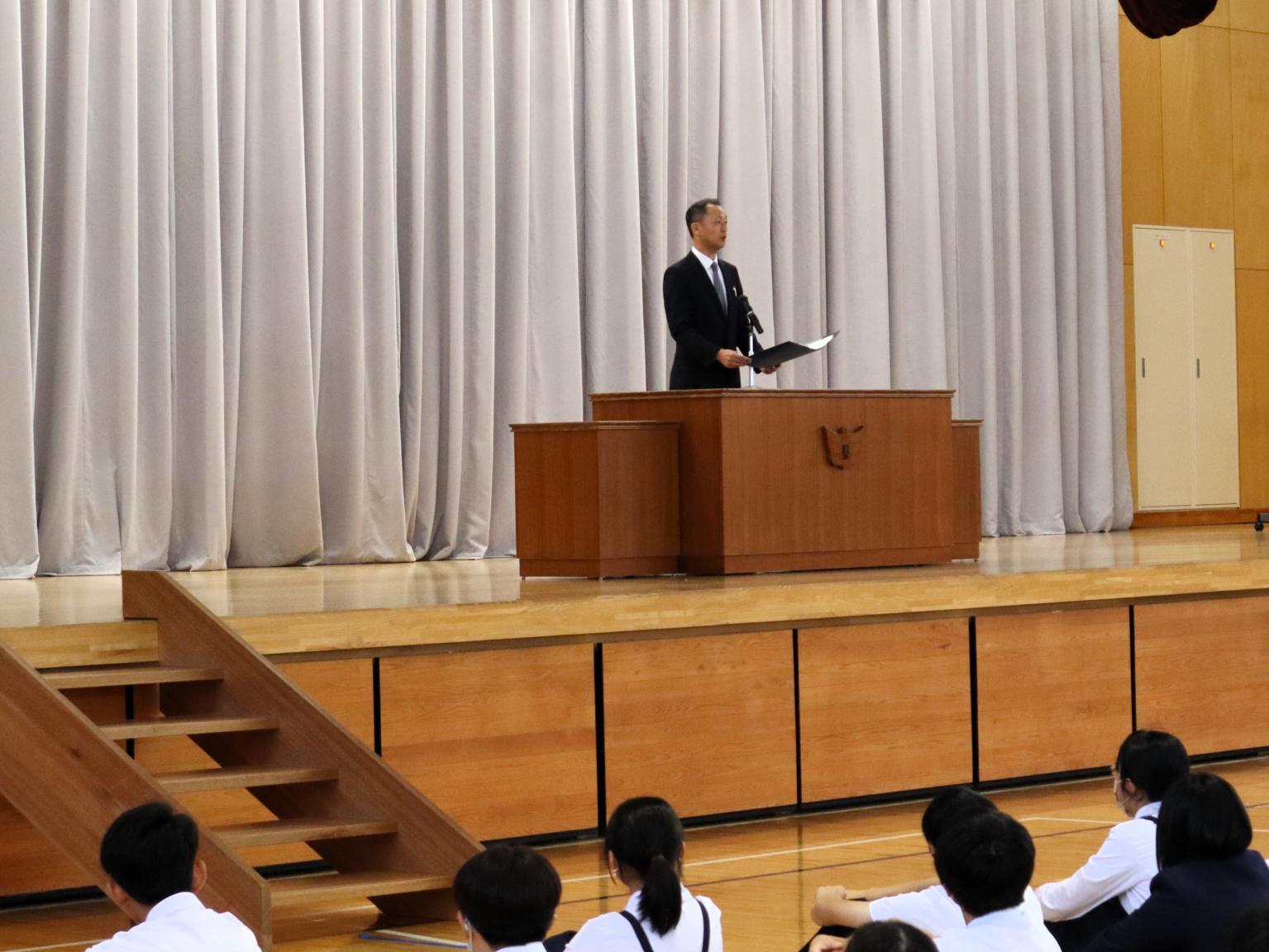 06 校長先生のお話