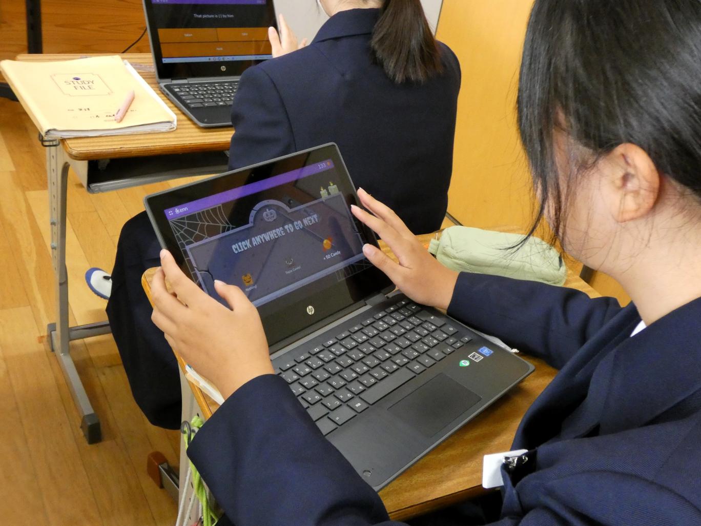 04 手の込んだゲームで楽しく学んでいます