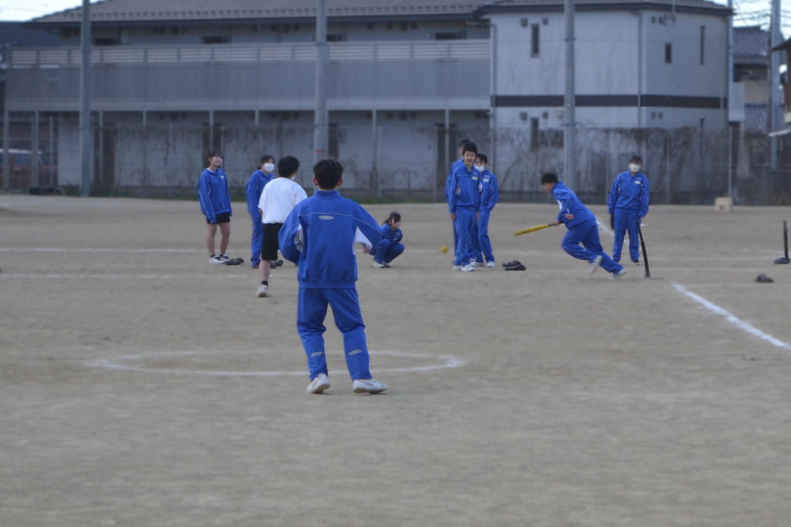 01 自分のタイミングで思い切り打ちます