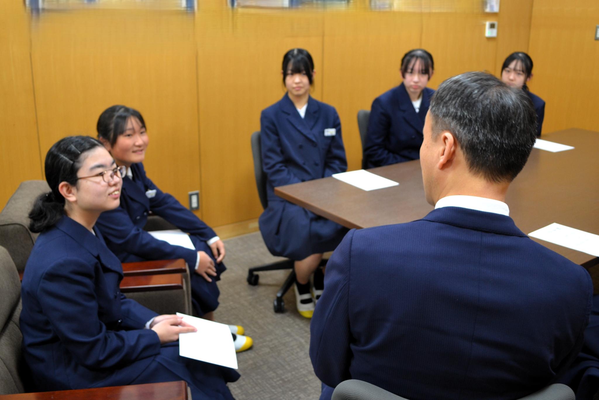 05 みんな自分の意志をしっかりもっていました 05 みんな自分の意志をしっかりもっていました