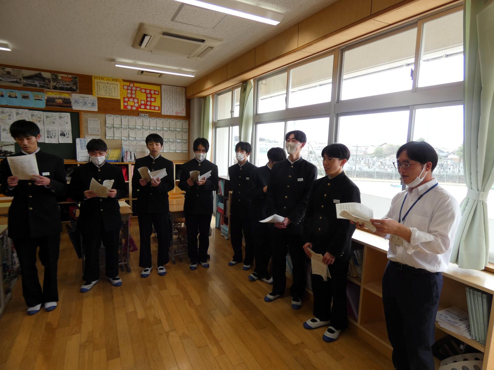 05 CDに合わせて繰り返し歌います