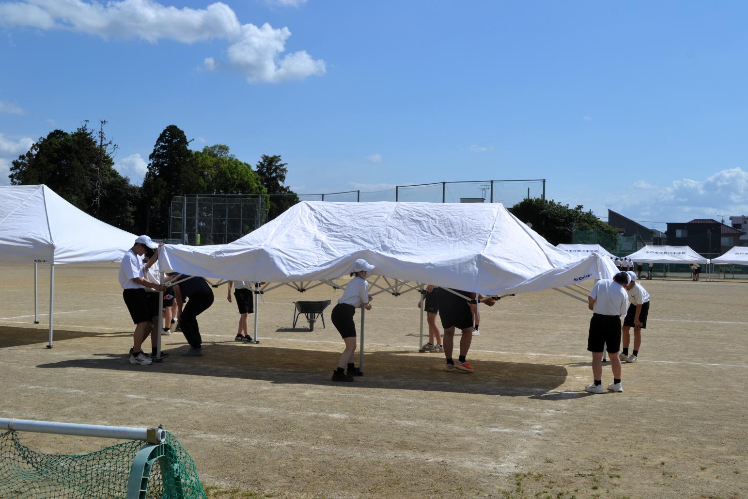 08 学校のために働く３年生