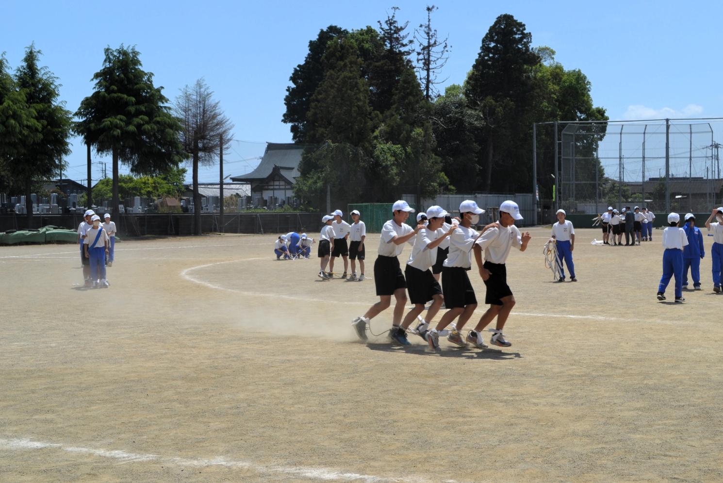 10 息を合わせて走ります