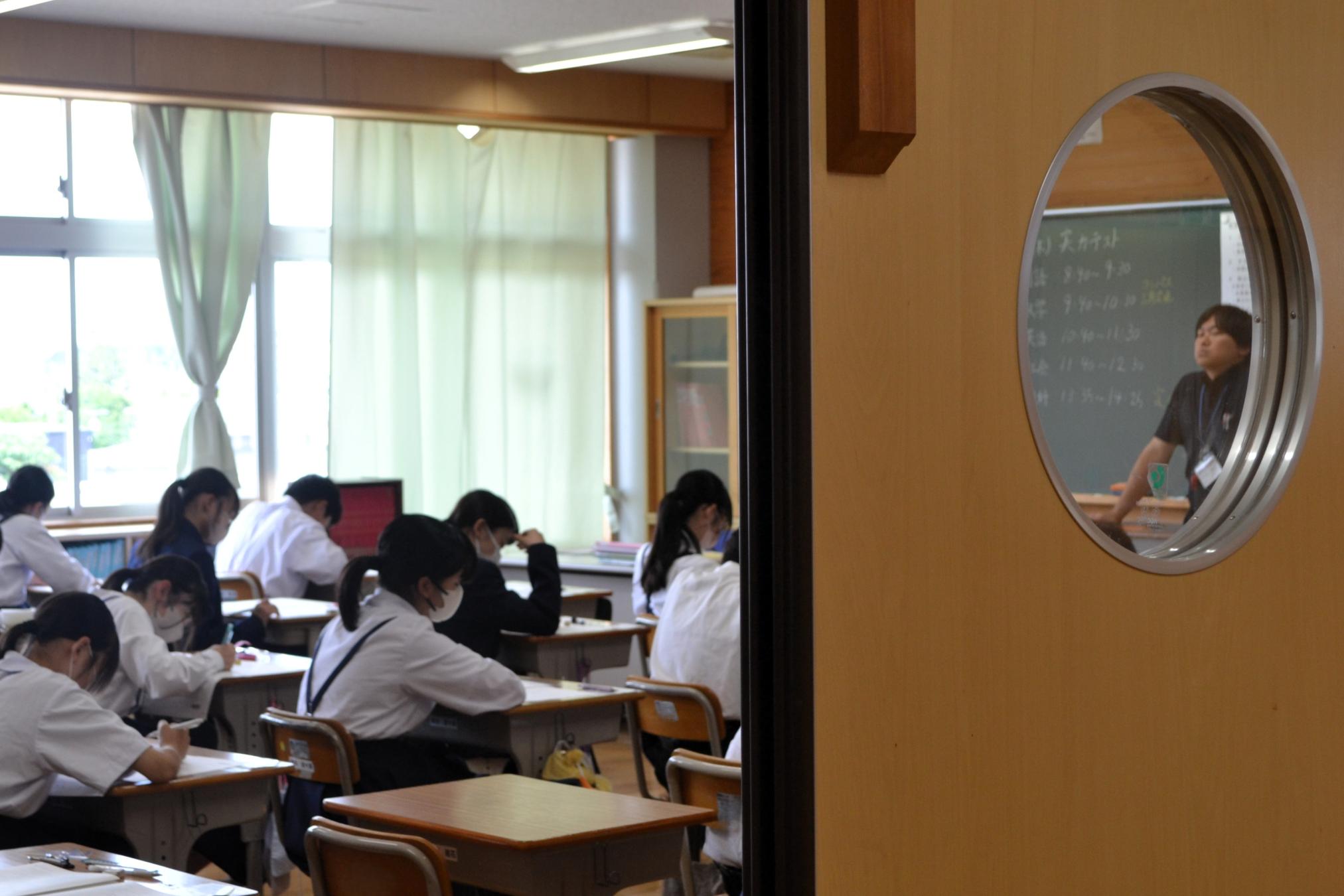 04 集中して頑張る２年生