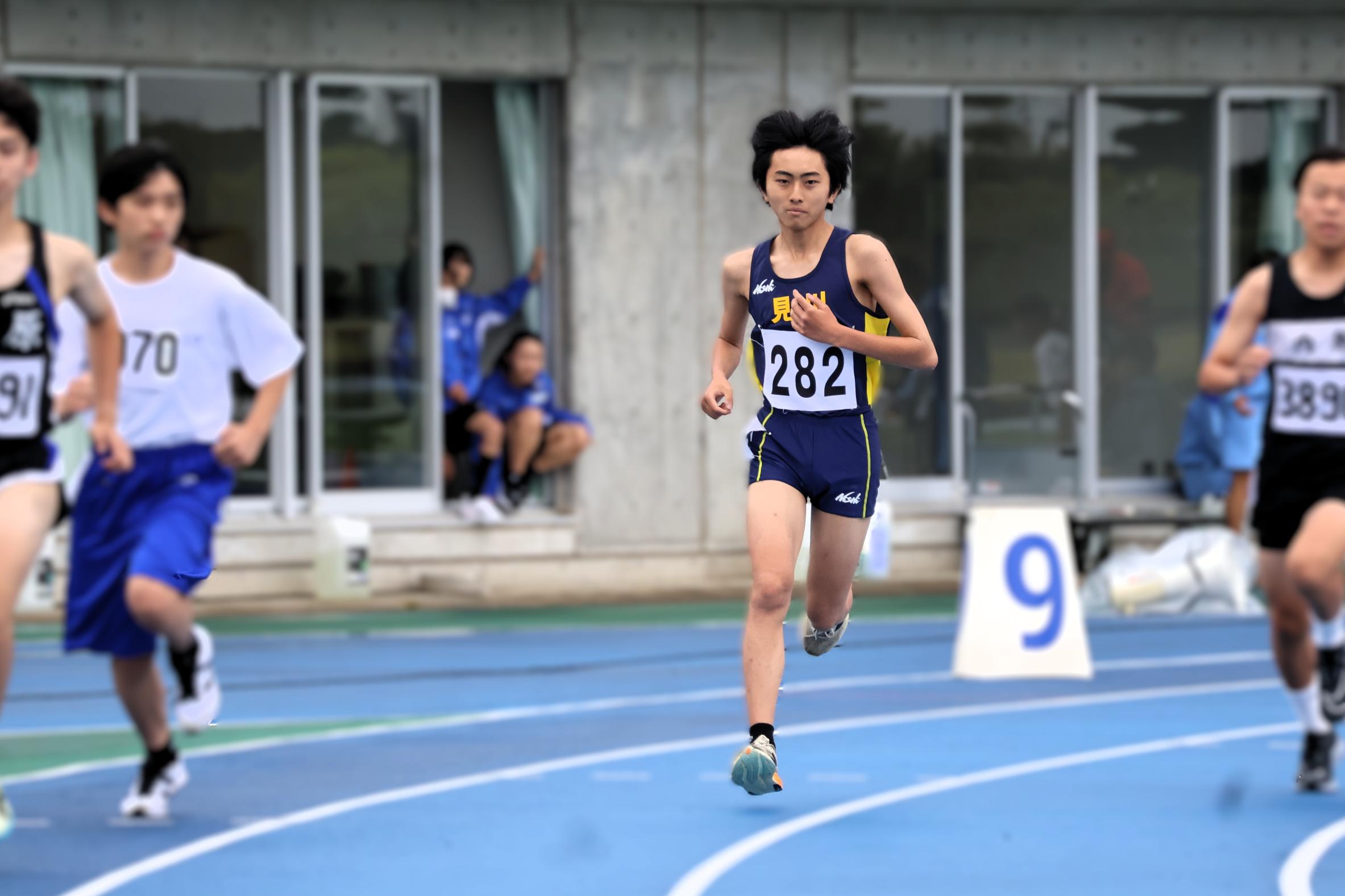 02 出場種目に全力で取り組みました