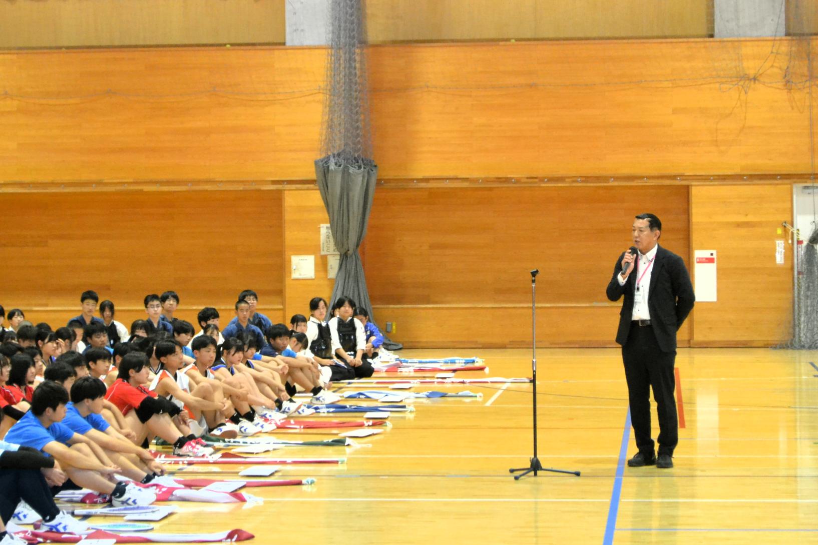 14 後援会長からの激励の言葉