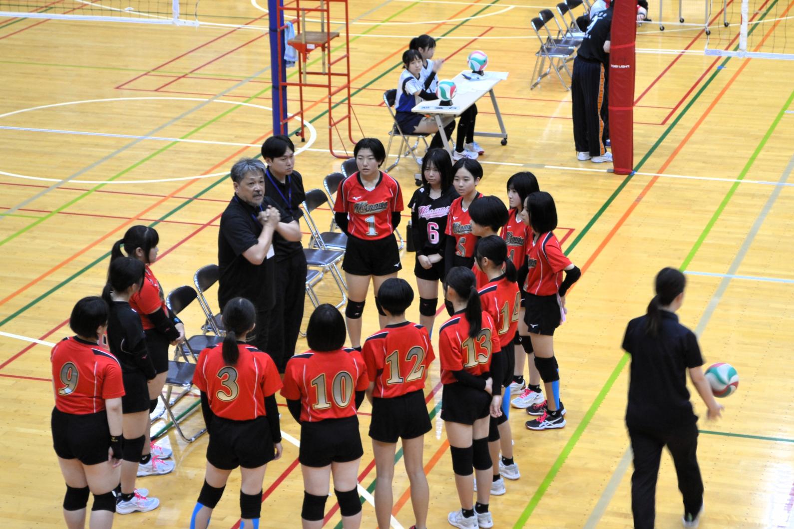 01 女子バレーボール部