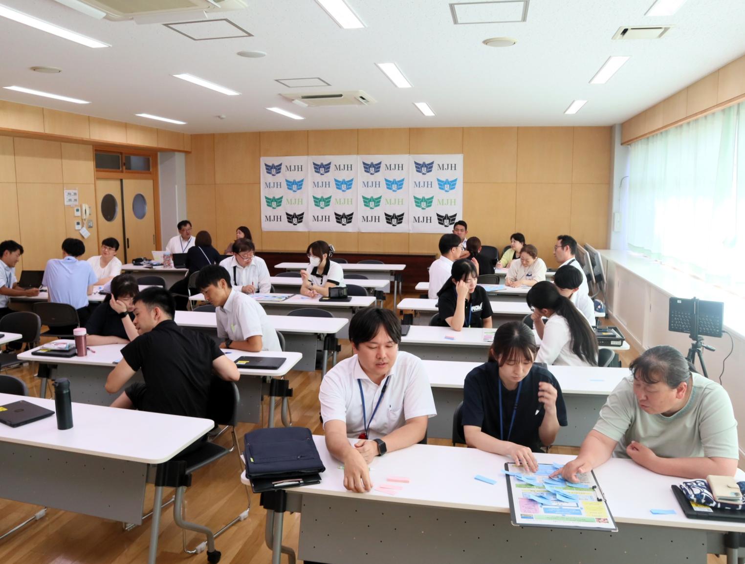 01 グループ別に話し合いました