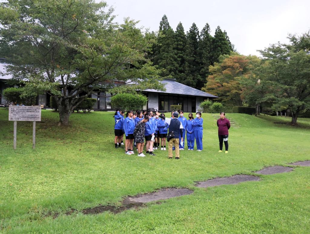 05 続いて、自然観察に出かけました