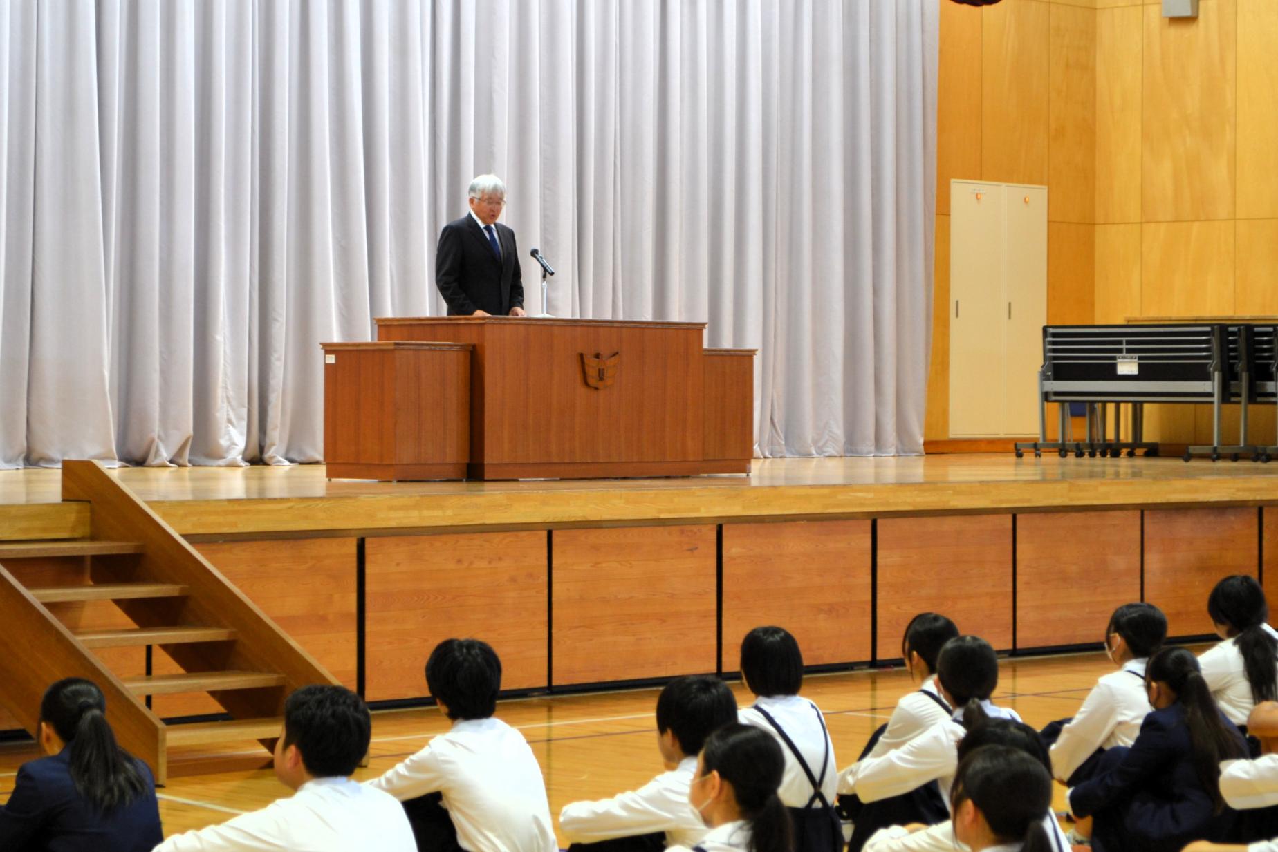 05 校長先生のお話