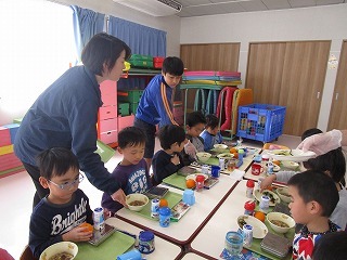 給食 (5) 給食 (5)