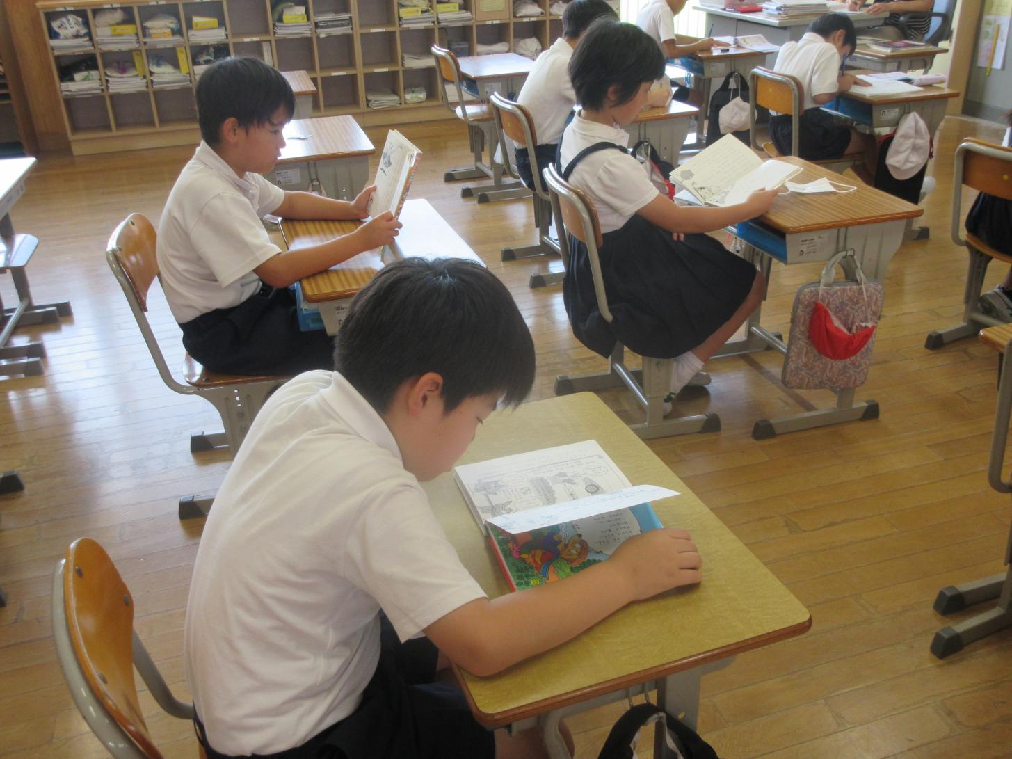 よむよむ1 よむよむ1