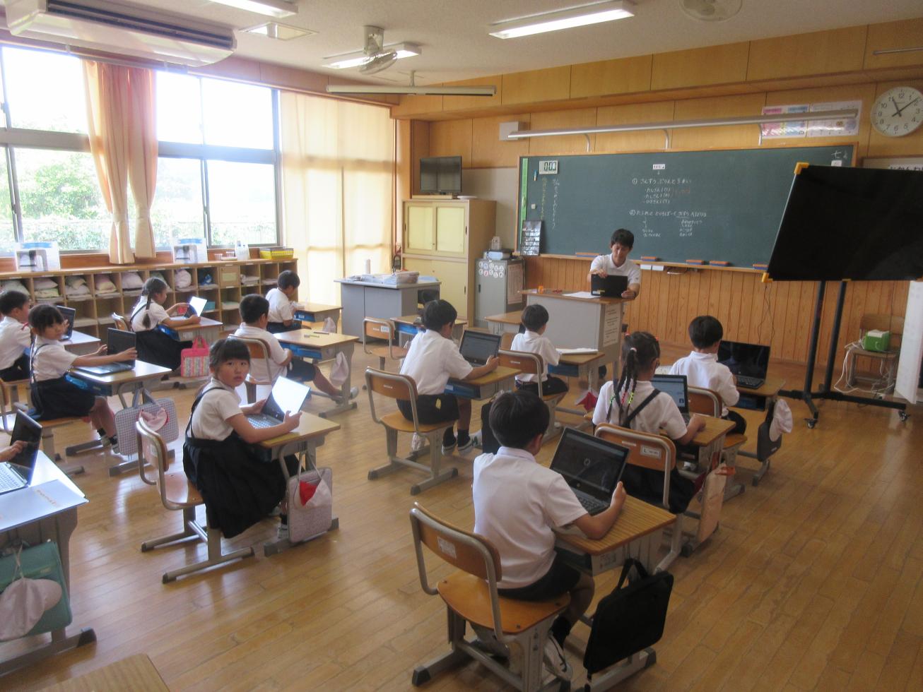 1年 1年