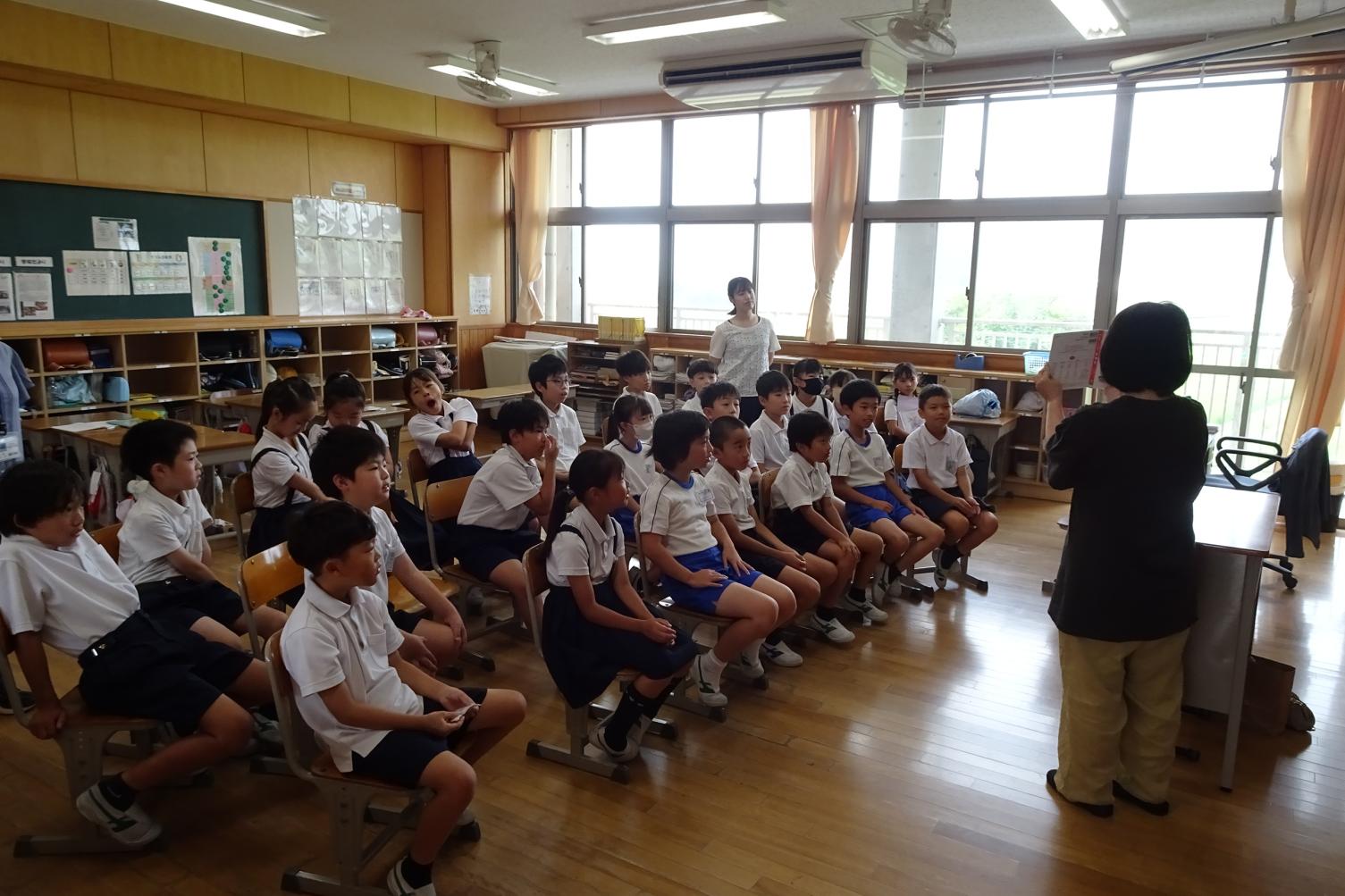 読み聞かせ4 読み聞かせ4