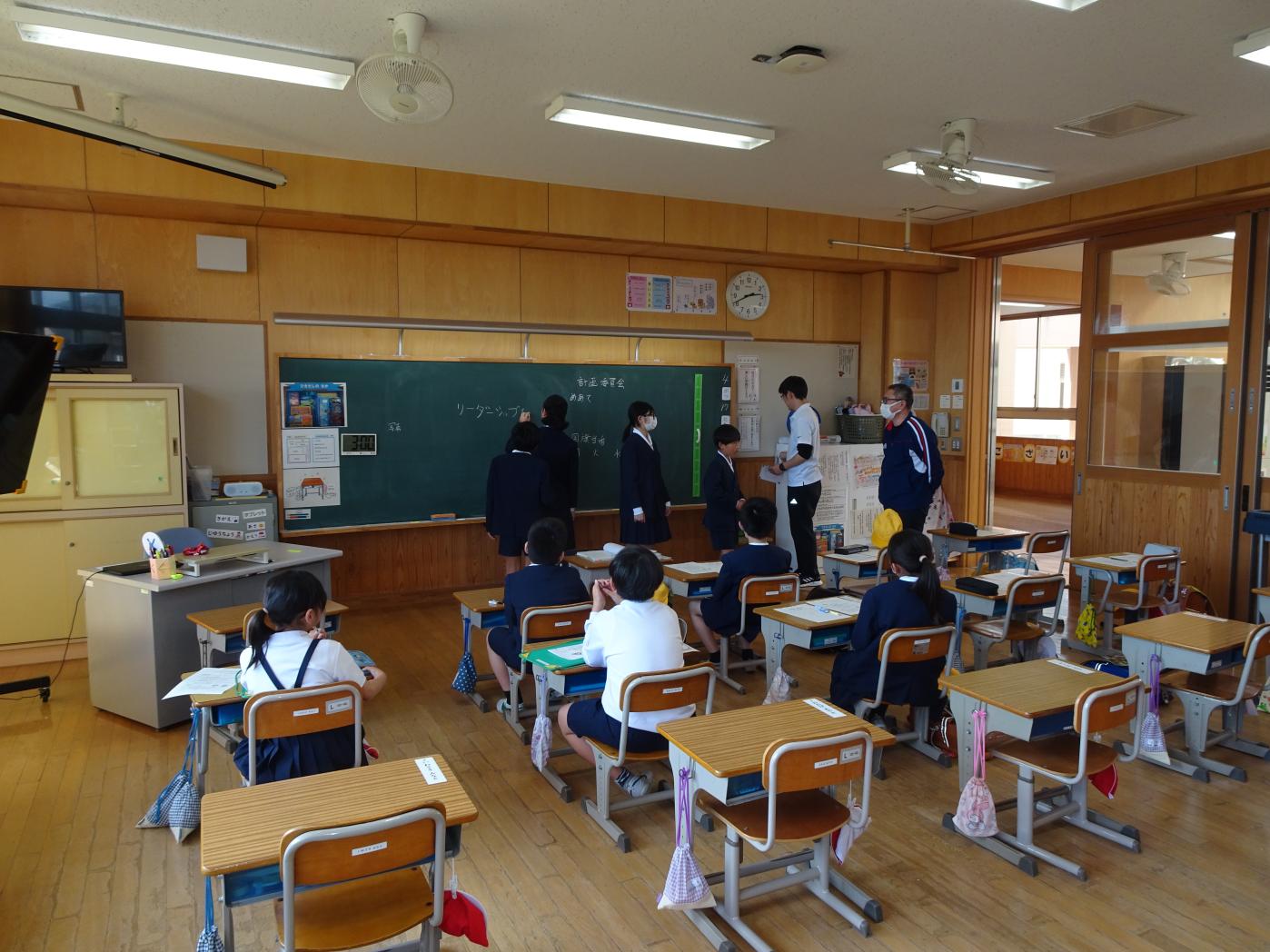 委員会1 委員会1