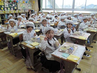 給食7