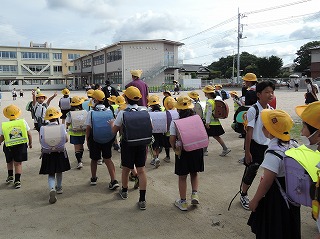 あいさつ運動4