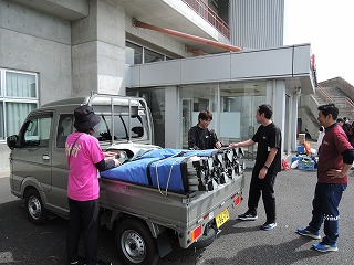 29運動会片づけ2