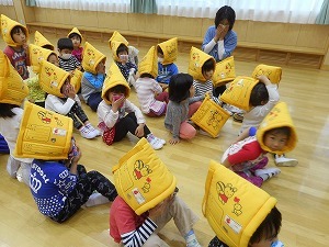 避難訓練 (4)