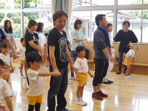 親子で遊ぼう (2) 親子で遊ぼう (2)