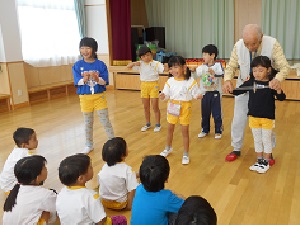 ぶんぶんごま2 ぶんぶんごま2