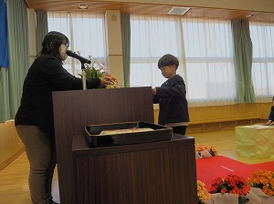 P3222418