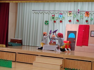 はと劇 (2) はと劇 (2)