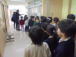 学校探検 学校探検