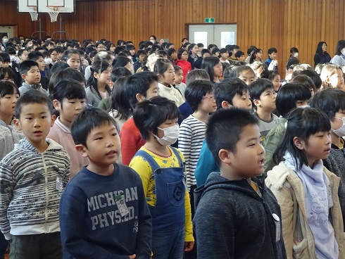 校歌斉唱 校歌斉唱
