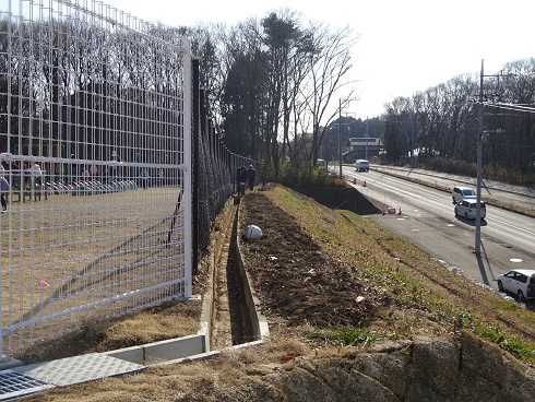 側溝土砂除去作業