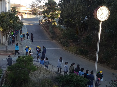 朝のあいさつ運動 朝のあいさつ運動