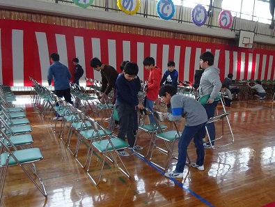 椅子並べ 椅子並べ