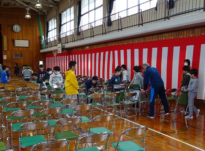 入学式会場づくり 入学式会場づくり