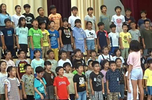 4年生合唱