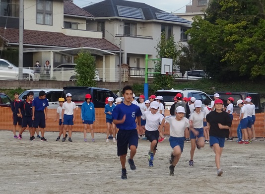 100mダッシュだーっ 100mダッシュだーっ