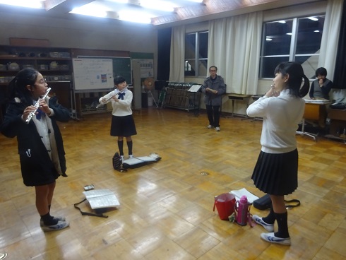早朝練習の様子 早朝練習の様子