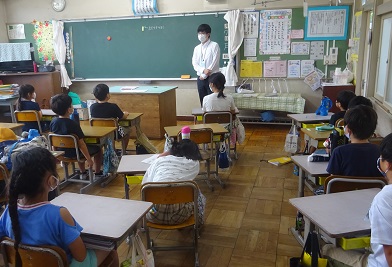 実習生(4) 実習生(4)
