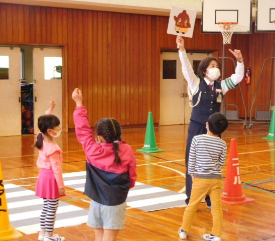1年交通安全教室(1) 1年交通安全教室(1)