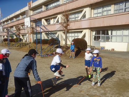タイミングよく跳びます! タイミングよく跳びます!