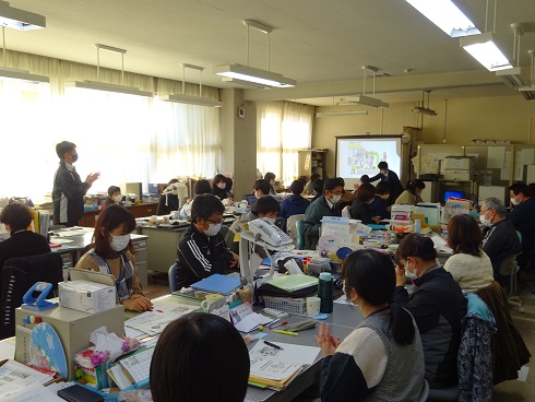 最後は拍手で終わります